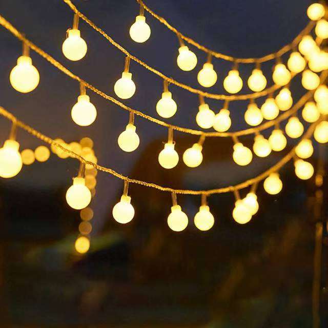 Comment les guirlandes lumineuses de décoration solaire peuvent transformer votre espace
